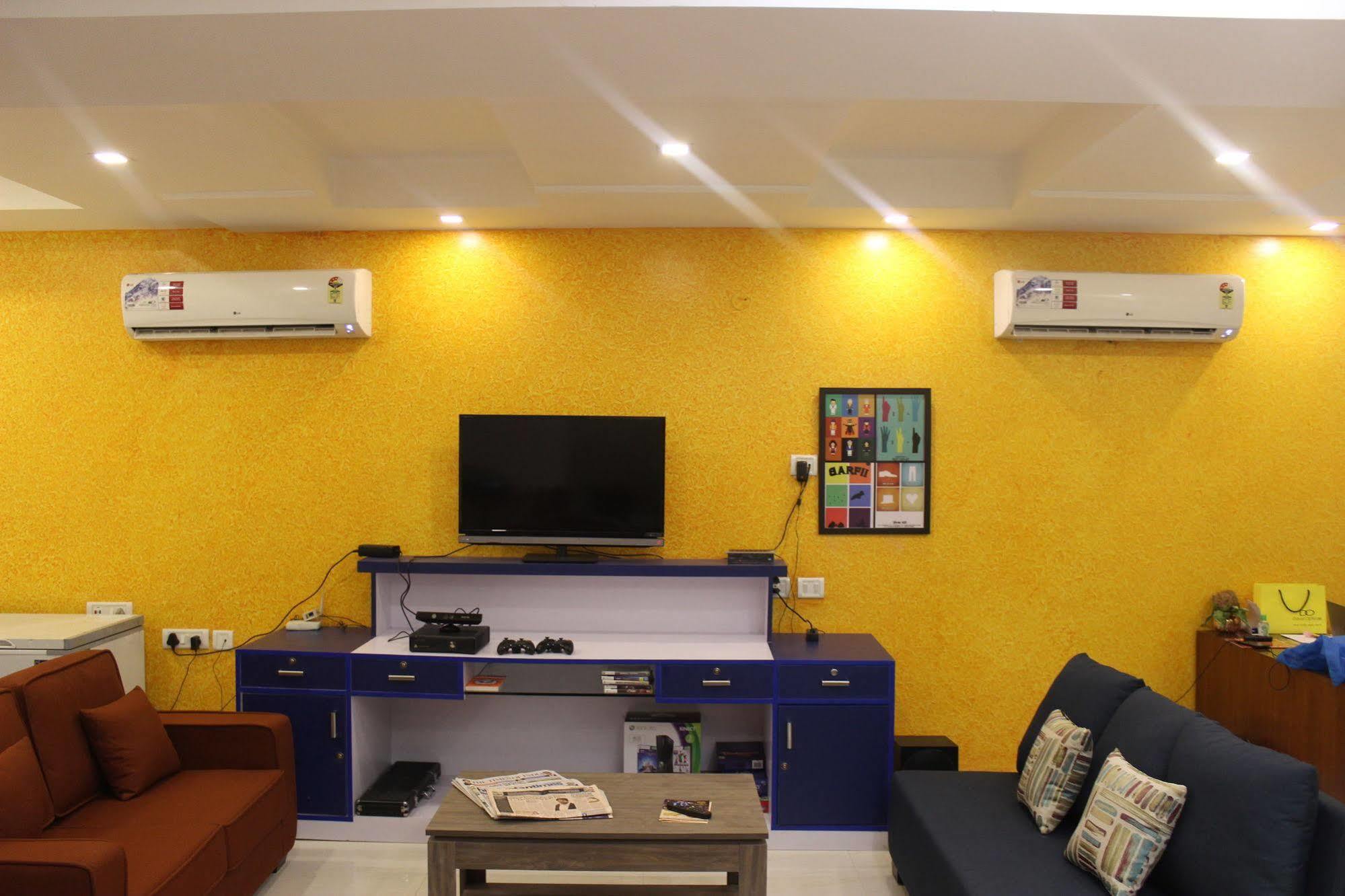 Joey'S Hostel Delhi Nowe Delhi Zewnętrze zdjęcie